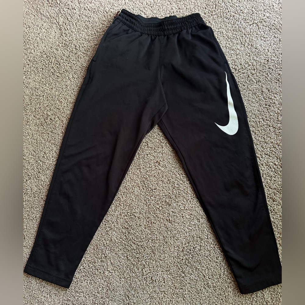 Nike men’s M sweatpants